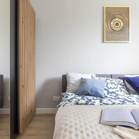 Warsaw-aparts Sokratesa * 华沙