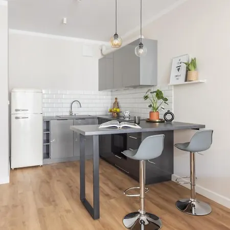 Warsaw-aparts Sokratesa *