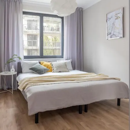 Warsaw-aparts Sokratesa